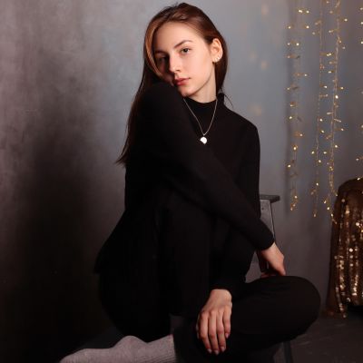 sonyagreatful, camgirl Xlovecam