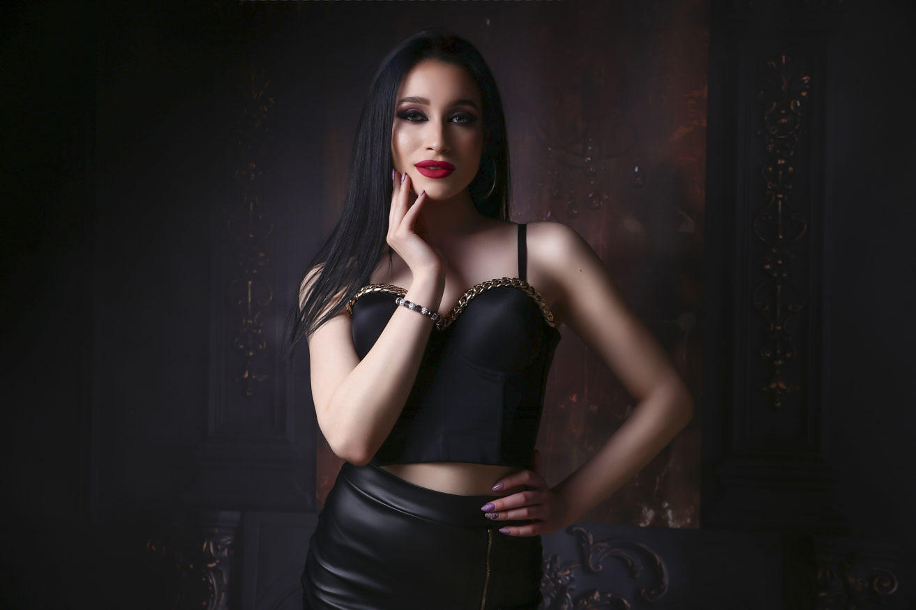 raynahunter, camgirl Xlovecam
