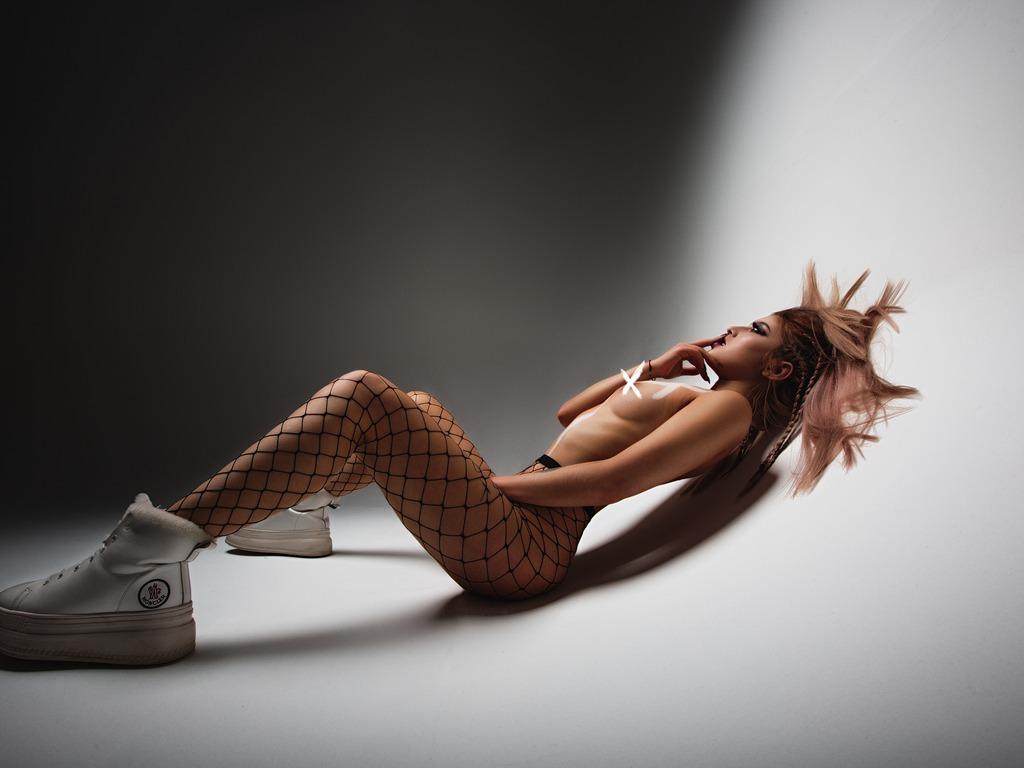 bowangel, camgirl Xlovecam